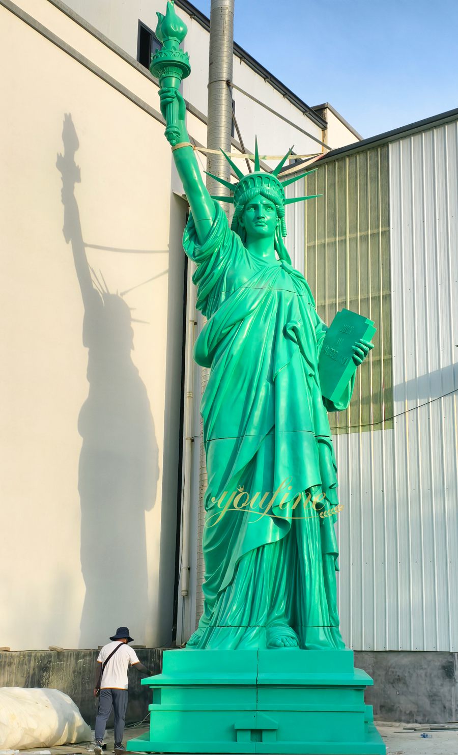 Bronze Statue of Liberty Replica BOKK-471 - Bronze Famous Sculpture - 4