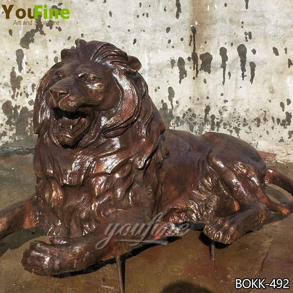 Western Bronze Guard Lion Sculpture for Home Decor