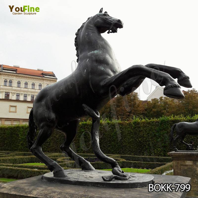Life Size Bronze Jumping Horse Sculpture Suppliers