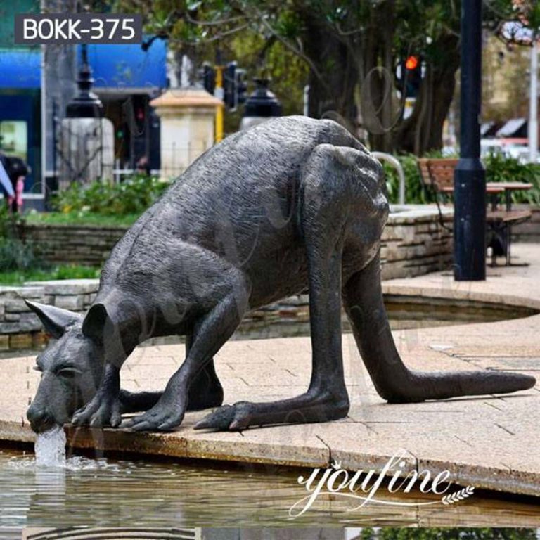 Life Size Cast Bronze Kangaroo Sculpture Garden Decor for Sale