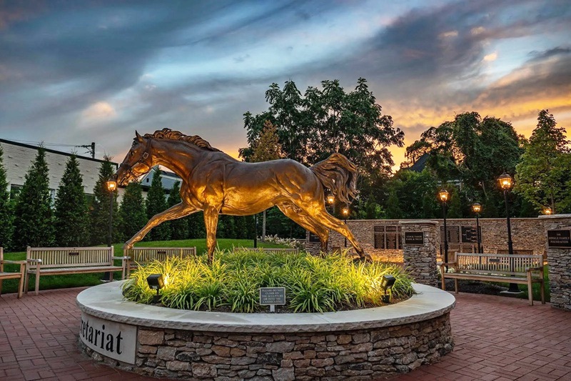 Secretariat Park Secretariat bronze statue