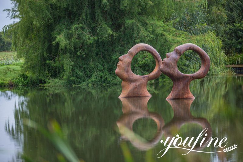 Modern Abstract Bronze Sculpture Outdoor Sculpture by the Lakes for Sale BOKK-407 - Abstract Bronze Sculpture - 1