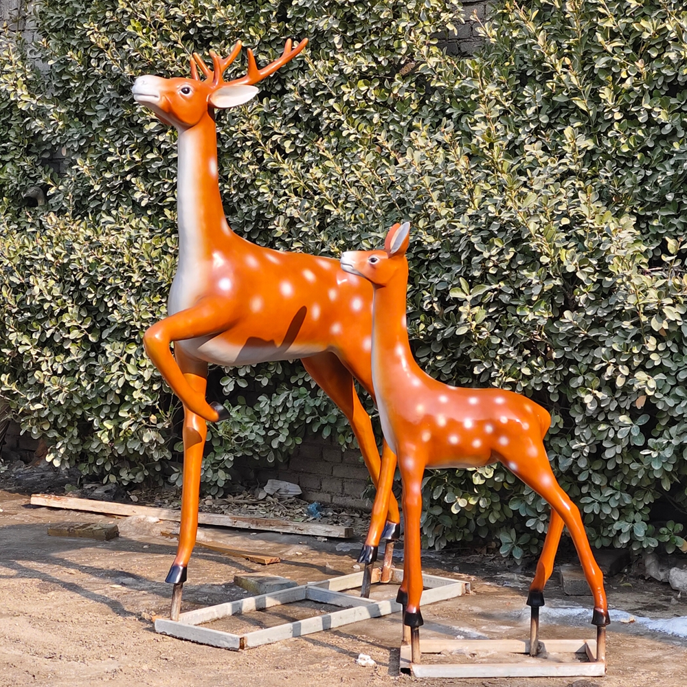 lifesize Sika Deer Sculpture factory supplier