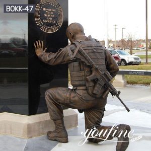 Kneeling Bronze Soldier Sculpture Memorial Hero Manufacturer BOKK-47