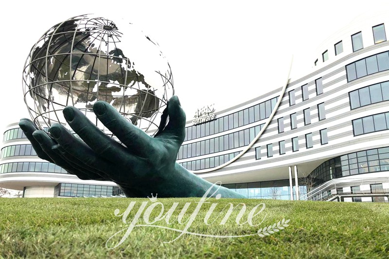 Transforming Outdoor Spaces with Stunning Landscape Statues - Blog - 7