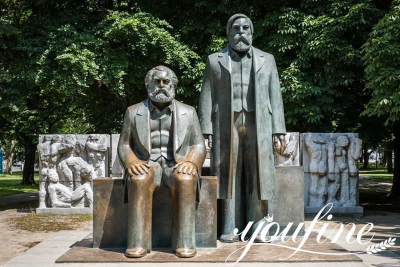 Square Bronze Memorial Statue Marx and Engels for Sale BOKK-16 - Bronze Classical Sculpture - 1