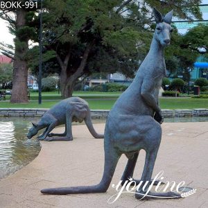 Hot Sale Bronze Kangaroo Sculpture Square Decoration BOKK-991