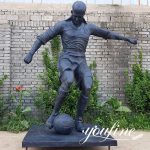 This set of life-size bronze football player statues was custom made for our client. The player is shown wearing casual sports shorts and shorts and professional football sneakers (3)