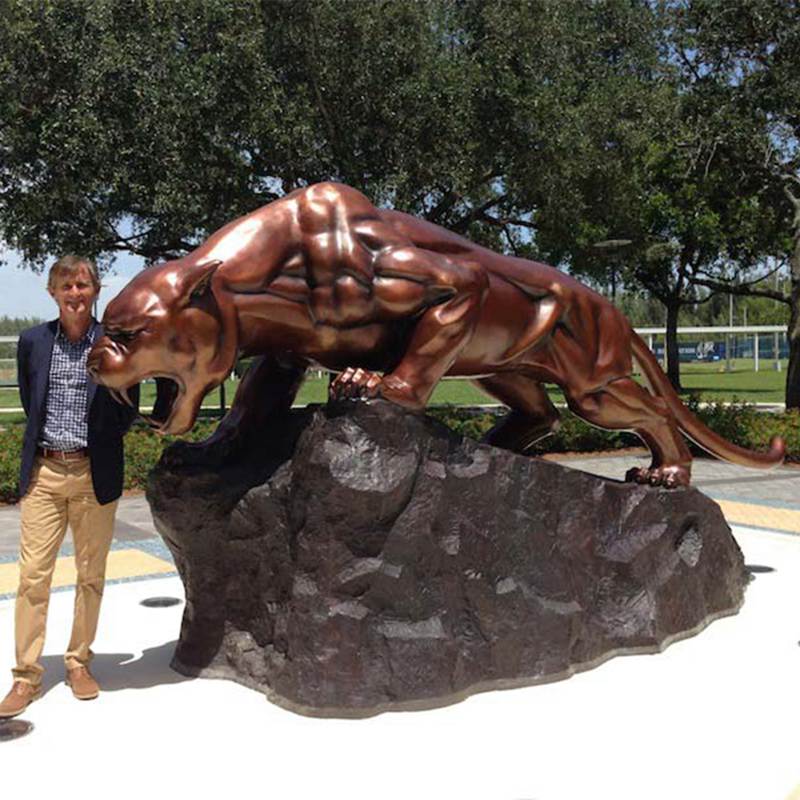 When I Graduated, I Still Want to See You--Bronze Panther Statue.