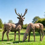 Life Size Couple Metal Deer Statue for garden