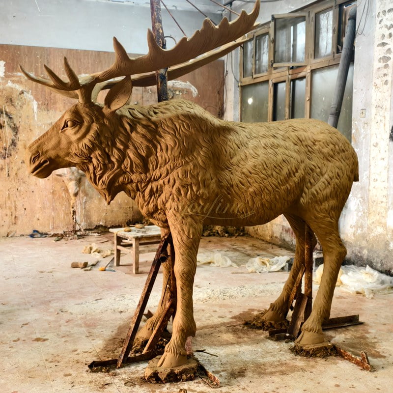 wild animal Moose Yard Statue clay model