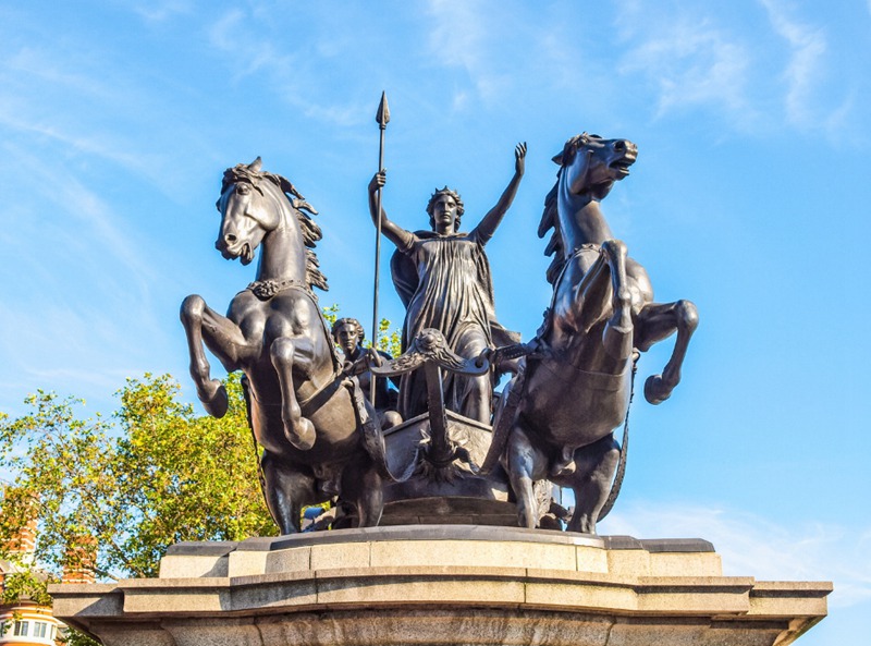 Famous Bronze Queen Boadicea and Her Daughters Statue for Sale BOKK-215 - Bronze Animal Sculpture - 1