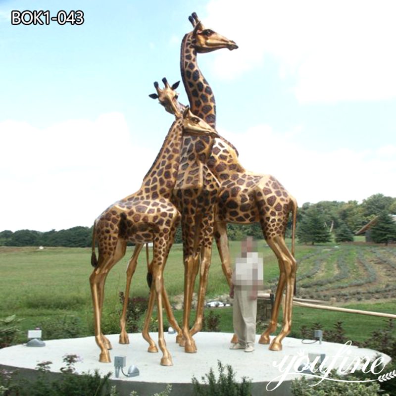 Large Size Bronze Giraffe Statue Garden YouFine Sculpture