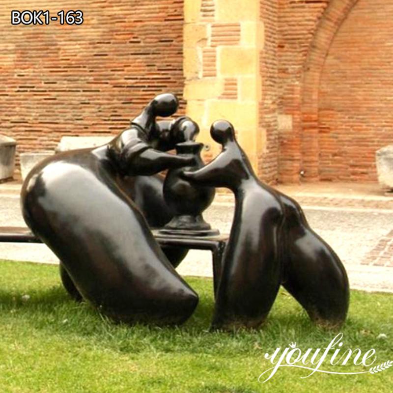 Fat Statue Details: