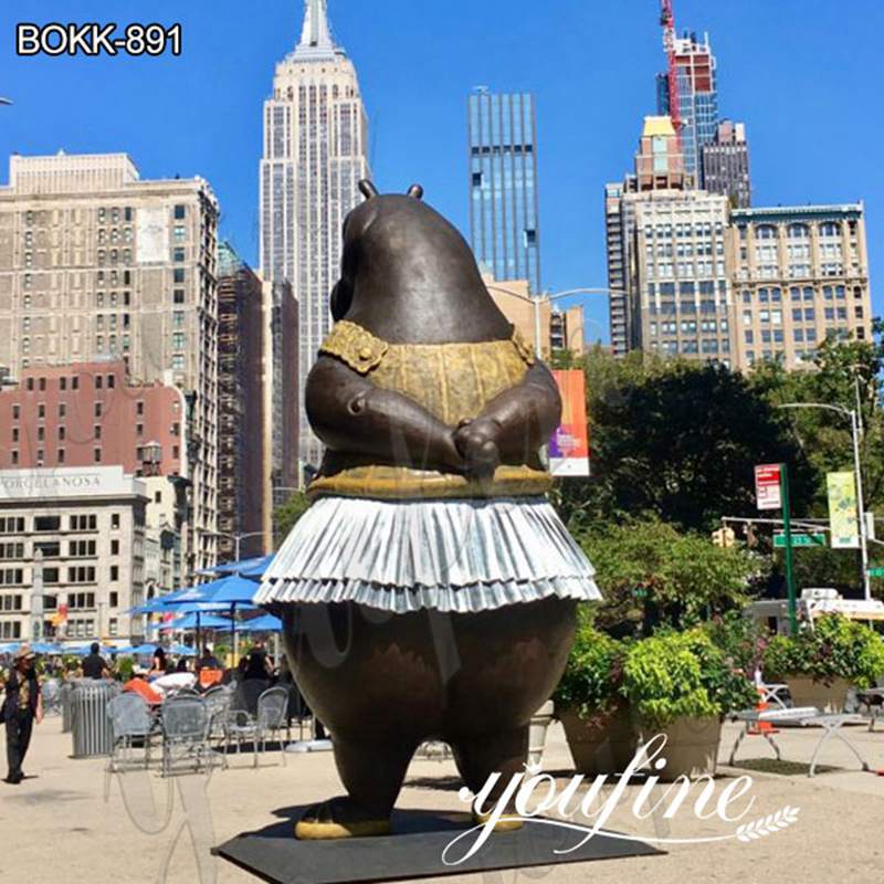Hippo Statue Introduction