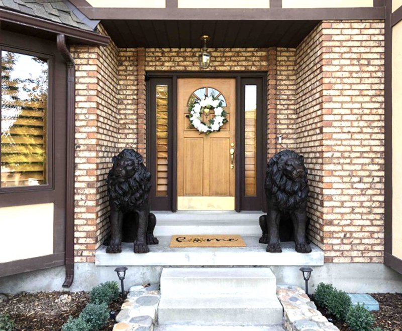 Life Size Bronze Squatting Lion Statue Outdoor for Sale BOKK-254 - Bronze Animal Sculpture - 3