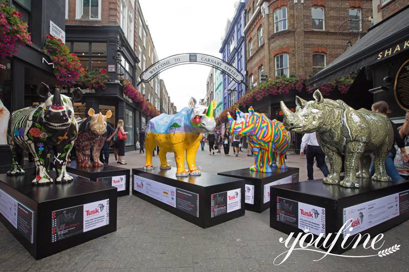 Reasons To Choose YouFine Rhino Sculpture: