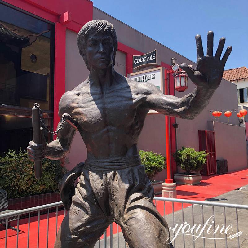 Bruce Lee Statue in Seattle
