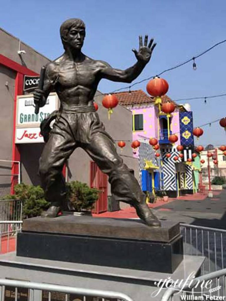 Bruce Lee Statue in Seattle