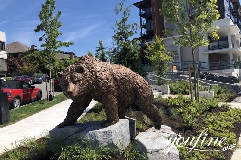 Bronze Bear Statue Detail: