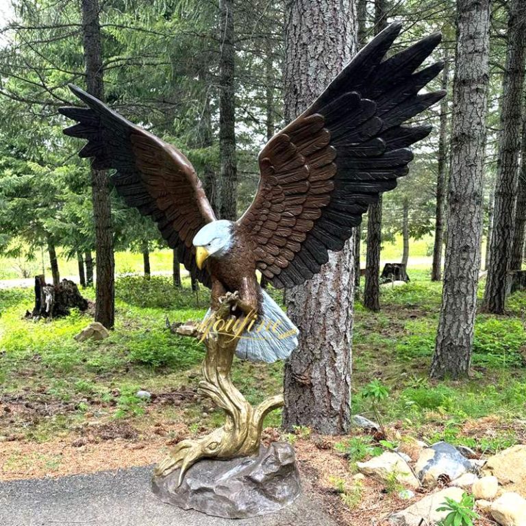 large Bald Eagle Sculpture
