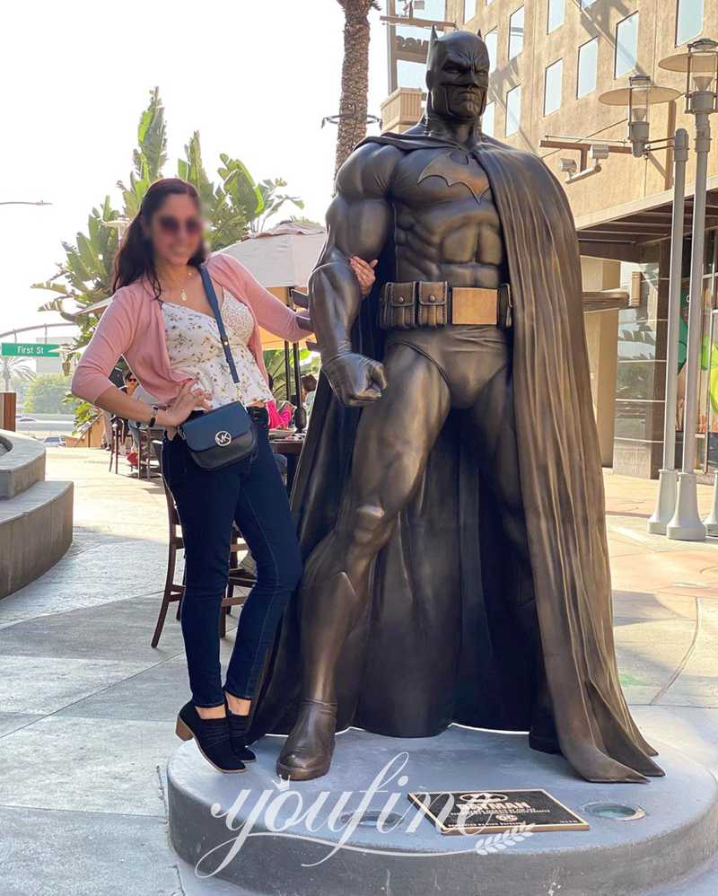 Bronze Life-size Batman Statue 2022 Action Figure Art Supplier BOK1-352 - Modern Bronze Sculpture - 4