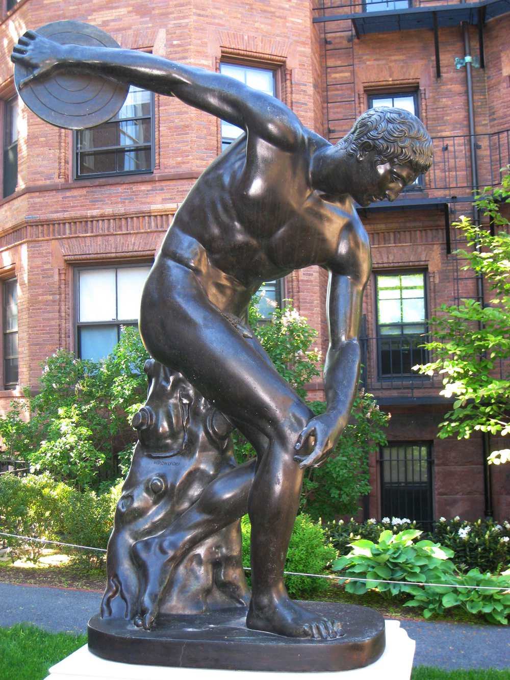 bronze Discobolus