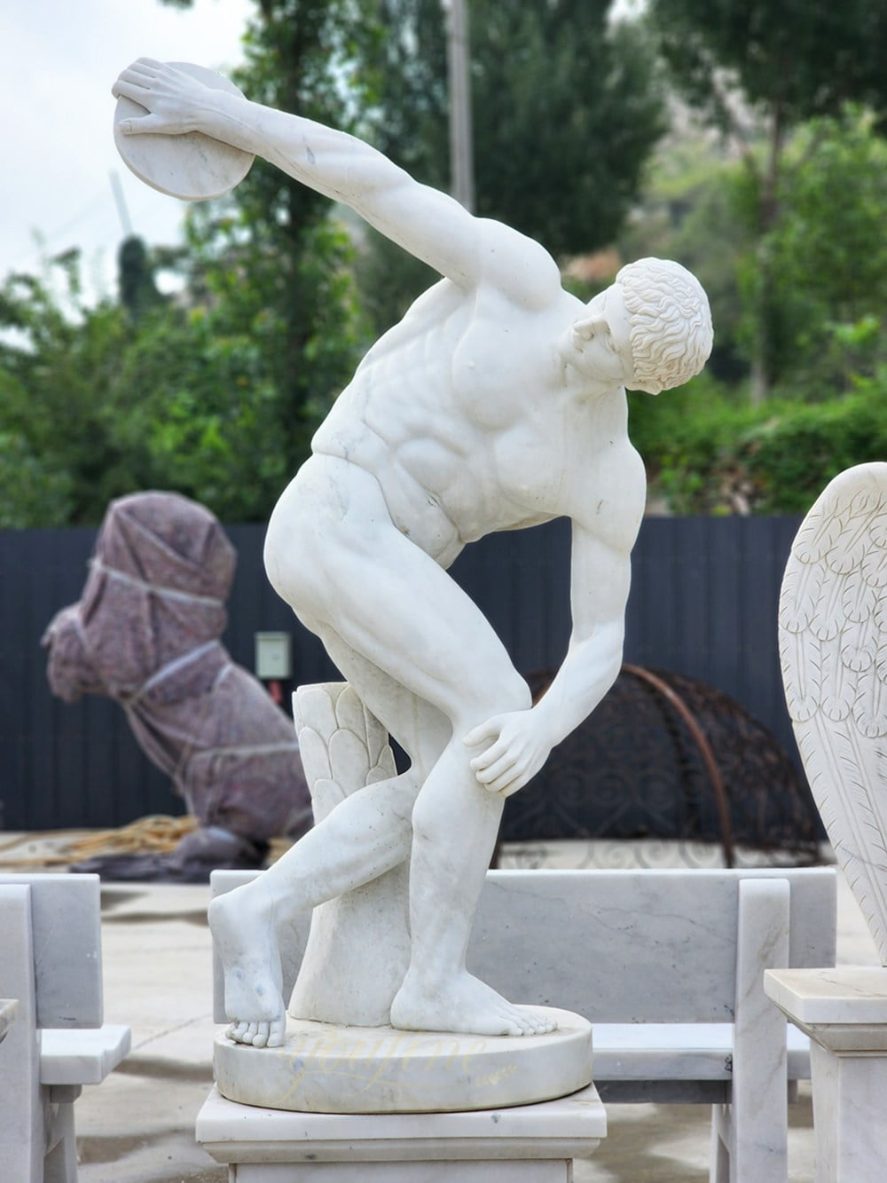 marble Discobolus sculptures factory supplier