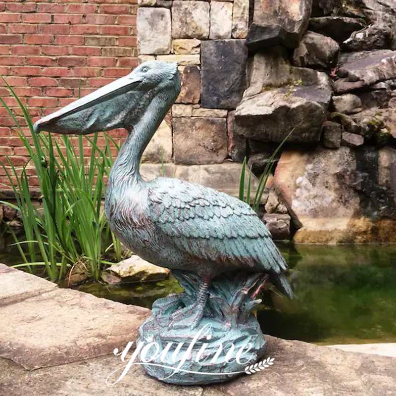 brown pelican bronze statue-YouFine Sculpture