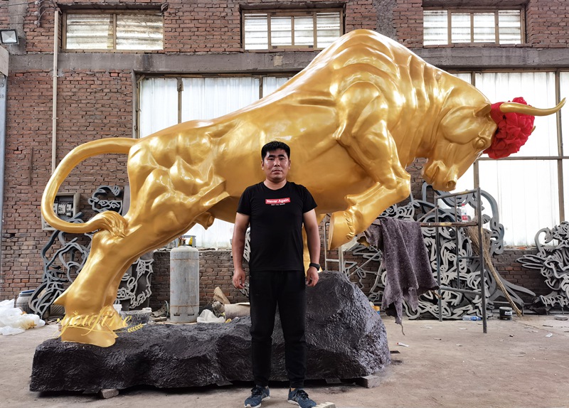 Huge Bronze Gold Bull Statue BOKK-949 - Bronze Bull Sculpture - 3