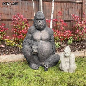 Life-Size Bronze Seated Gorilla Statue Outdoor Decor BOK1-395