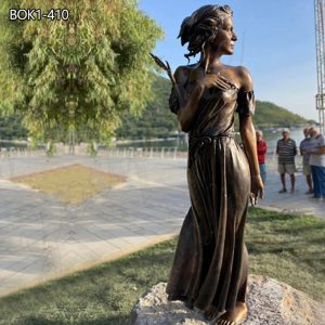 Custom Bronze Female Statue of Spigolatrice Di Sapri Factory Supply BOK1-410