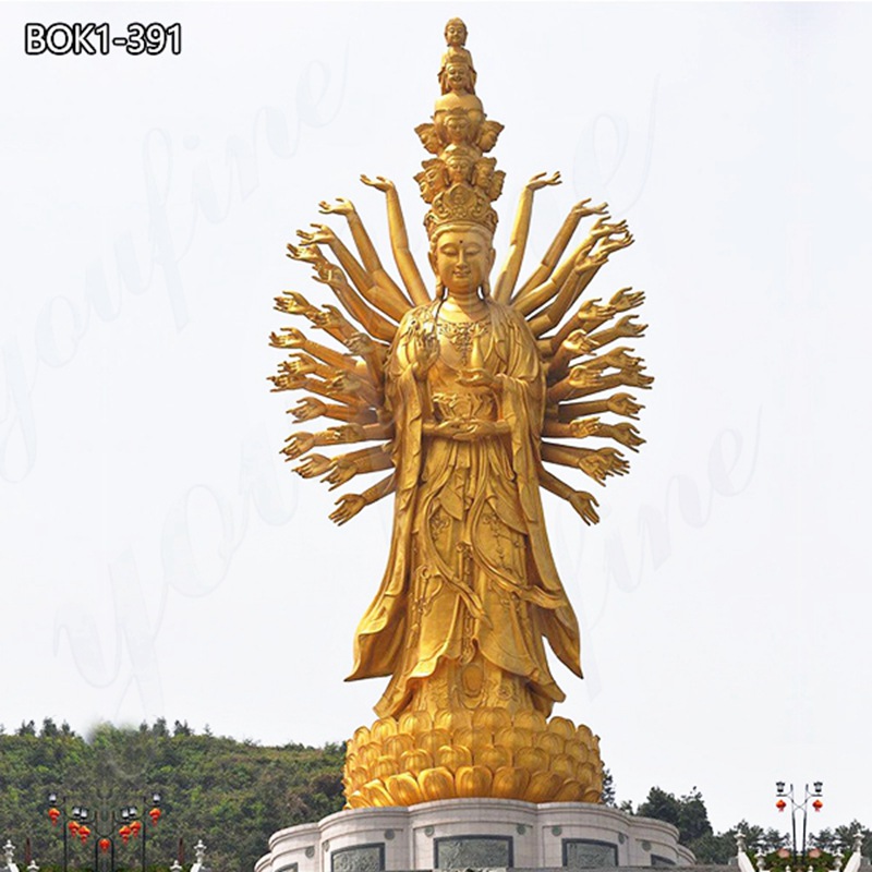custom-made golden guanyin statue-YouFine Sculpture