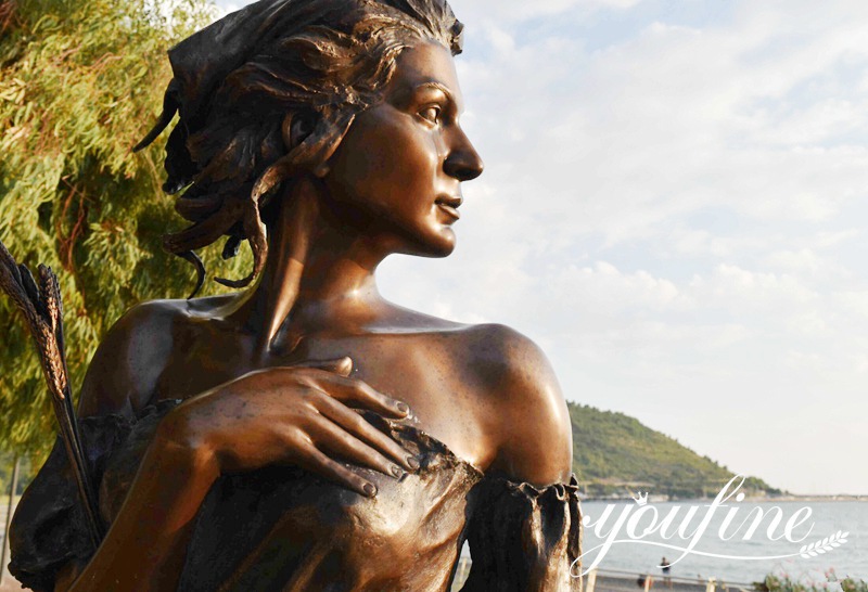 female statue of spigolatrice di sapri-YouFine Sculpture1
