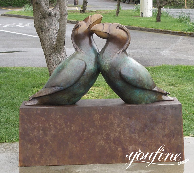 human-size bronze wildlife sculpture-YouFine Sculpture1.3