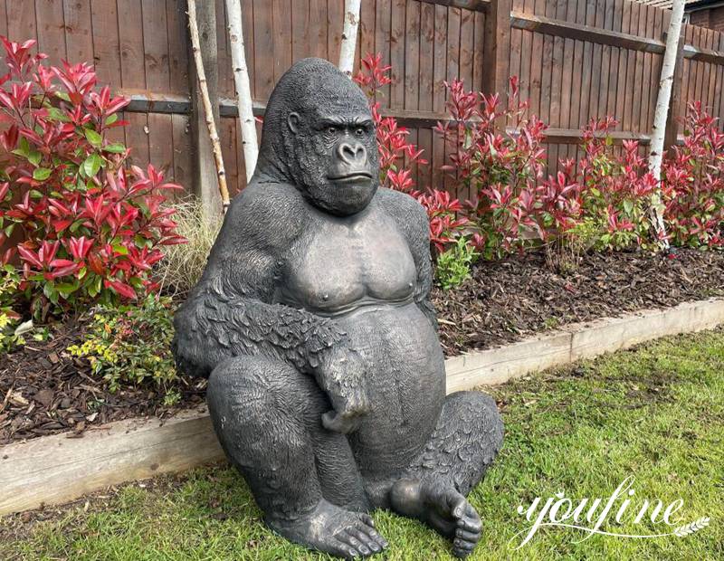 metal gorilla statue-YouFine Sculpture.