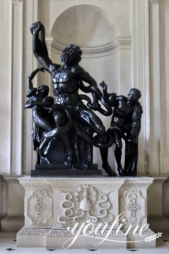 laocoon and his sons sculpture-3