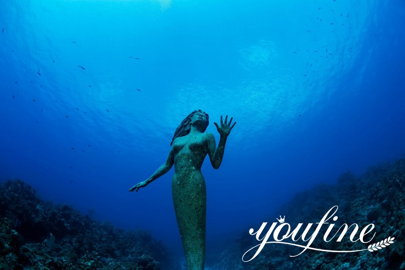 underwater Mermaid statue