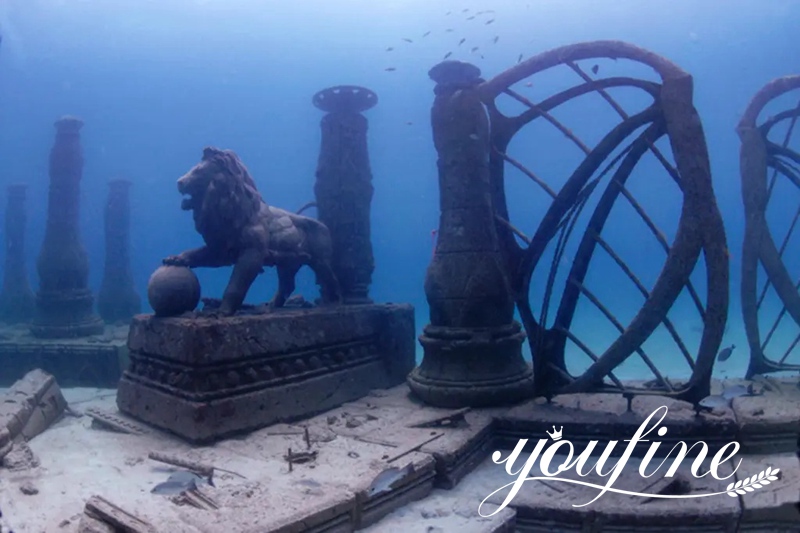 underwater lion sculpture