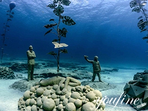 Underwater Statues – Art Hidden Underwater