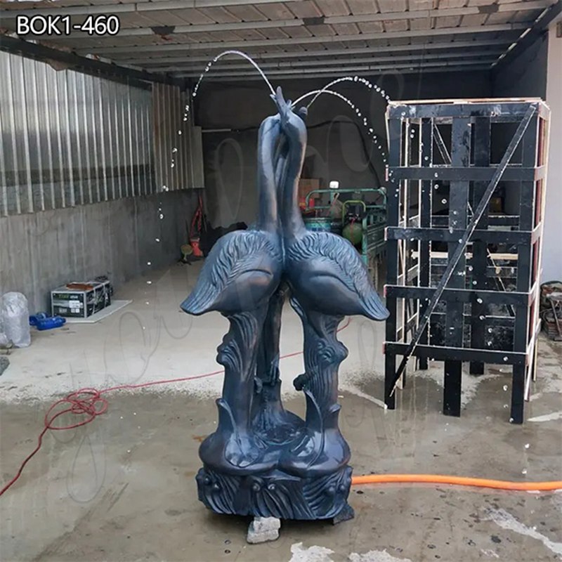 spitting bird fountain -1