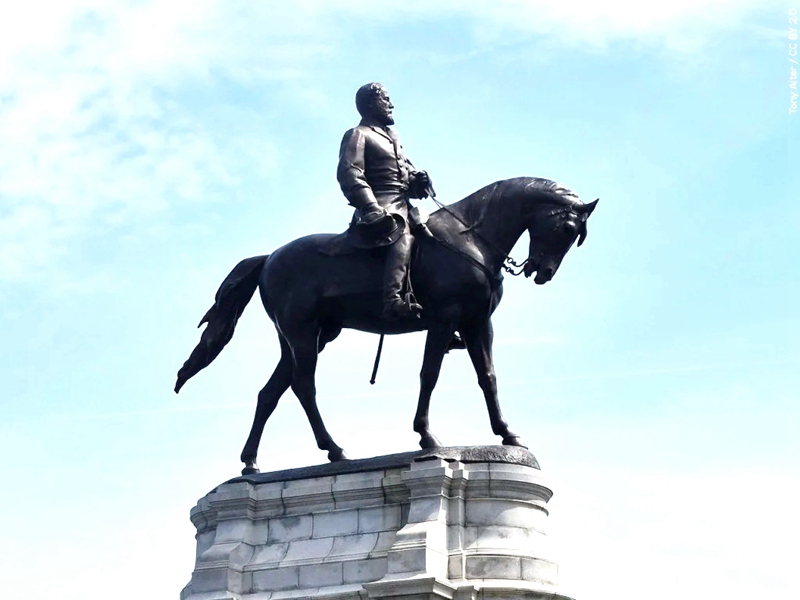 Exploring the Controversies and Significance of the Robert E. Lee Statue - Blog - 10