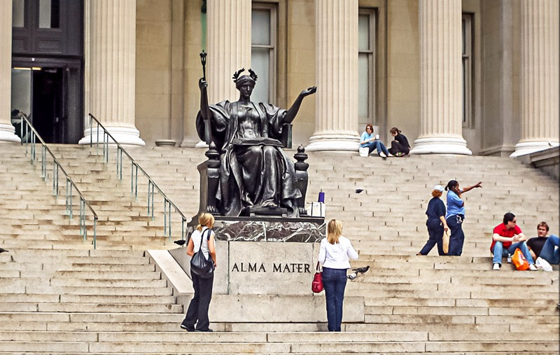 university of illinois alma mater statue
