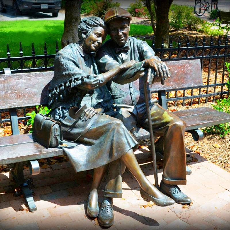 The Valentine Bronze Elderly Couple Love Statue Replica - Bronze Figure Sculpture - 1