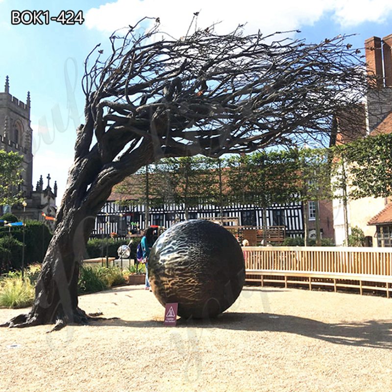 Nature-inspired sculpture