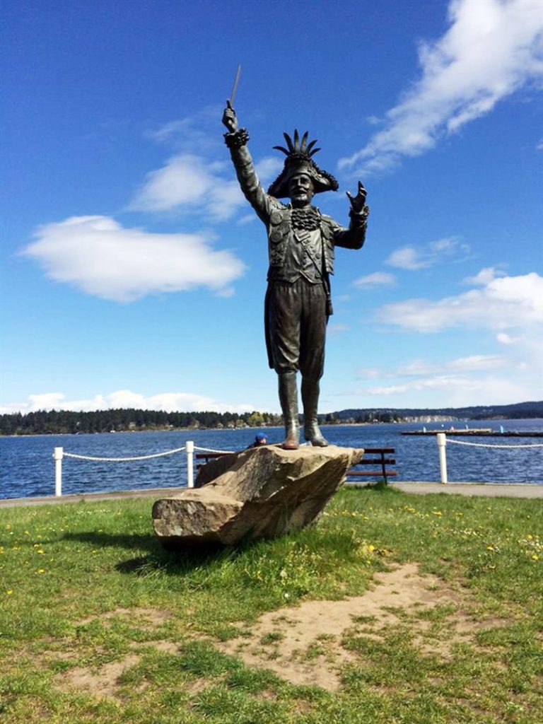 Famous Bronze Pirate Captain Statue Frank James Ney Art - Bronze Famous Sculpture - 5