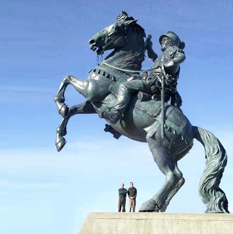 Equestrian sculpture