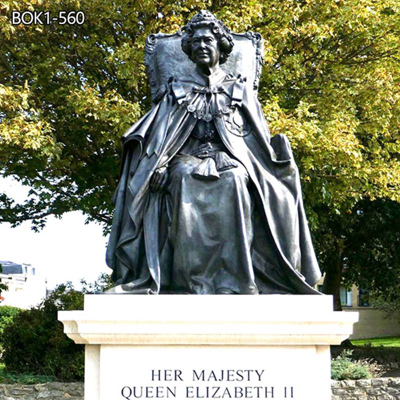 bronze Statue Of Queen Elizabeth II Famous Figure Replica