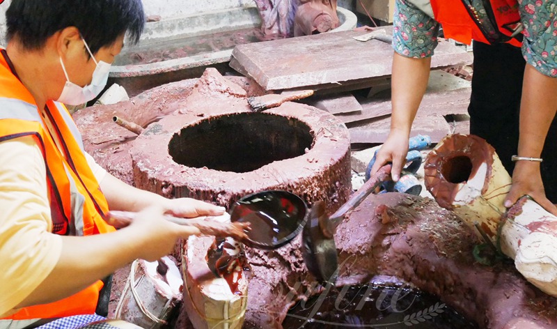 bronze statue Wax Making