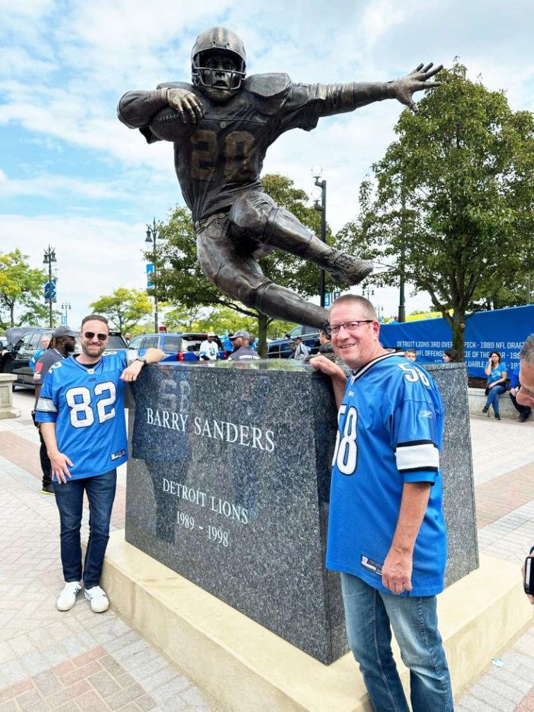 Bronze Football Player Barry Sanders Statue BOK1-590 - Bronze Football Statue - 7